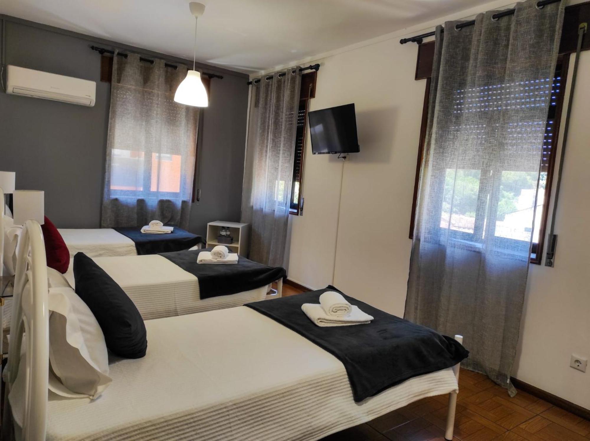 Local Tamega Hotel *